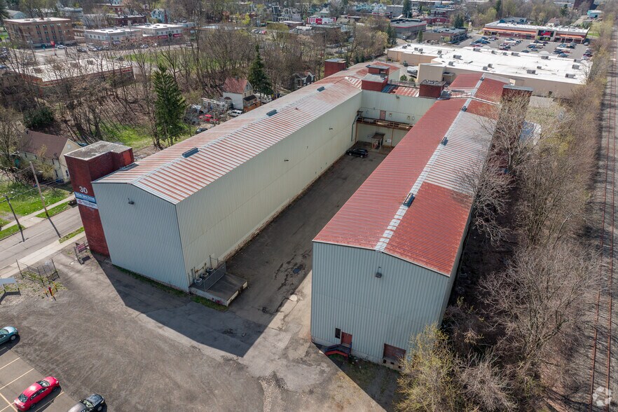 More Photos Of 30 Charlotte St, Binghamton Warehouse For Lease