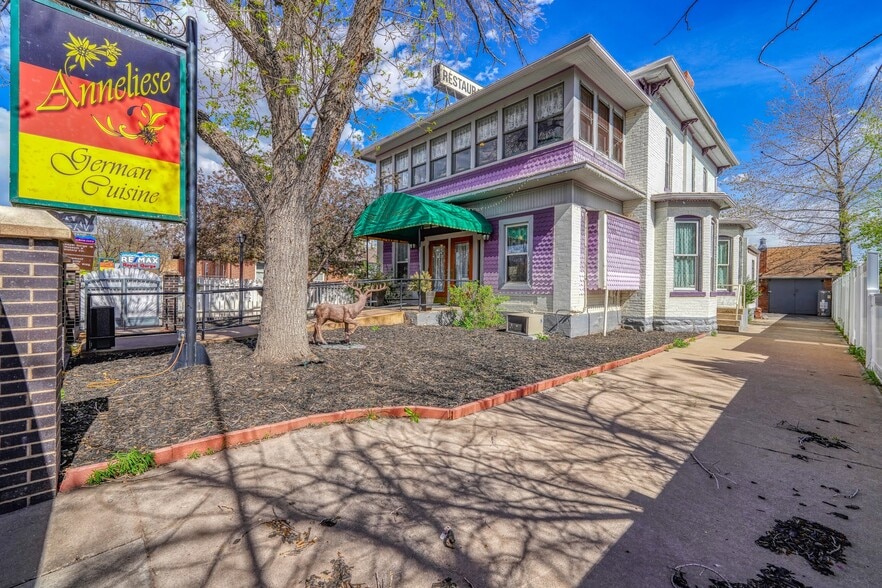 More Photos Of 512 Royal Gorge Blvd, Canon City Restaurant For Sale