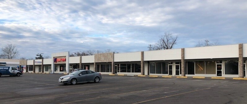 More Photos Of 643 N Morley St, Moberly Storefront For Lease