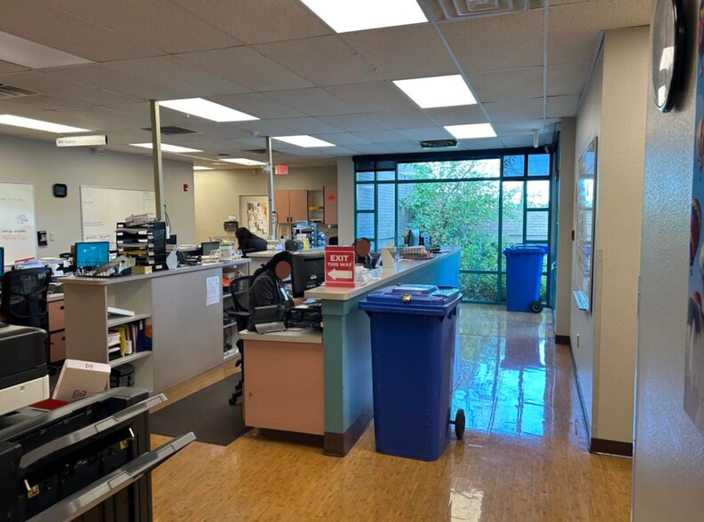 More Photos Of 9101 Montgomery Blvd NE, Albuquerque Medical For Sale