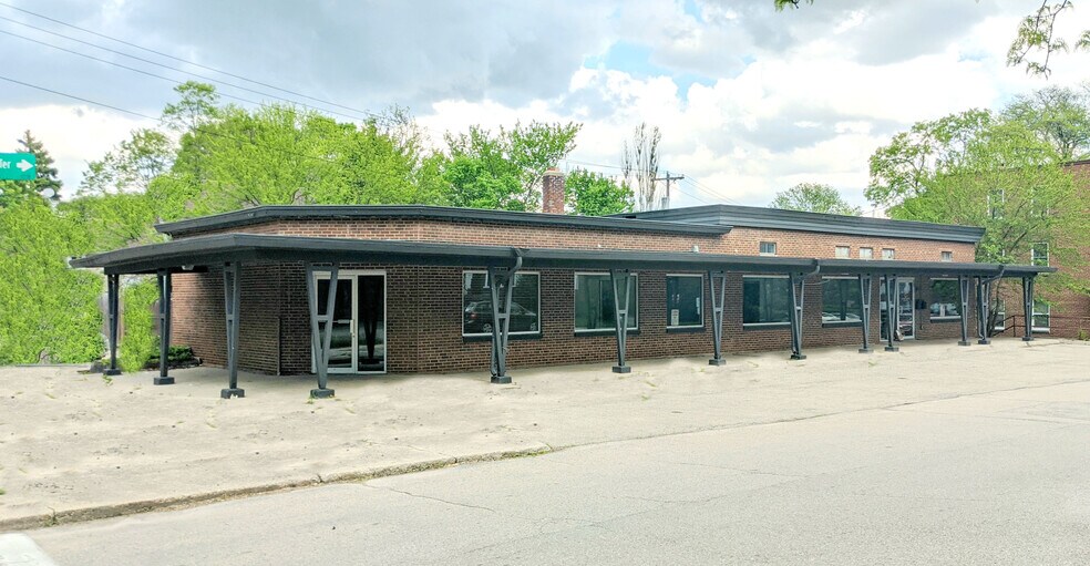 More Photos Of 1 Sherman Ter, Madison Storefront Retail Office For Sale