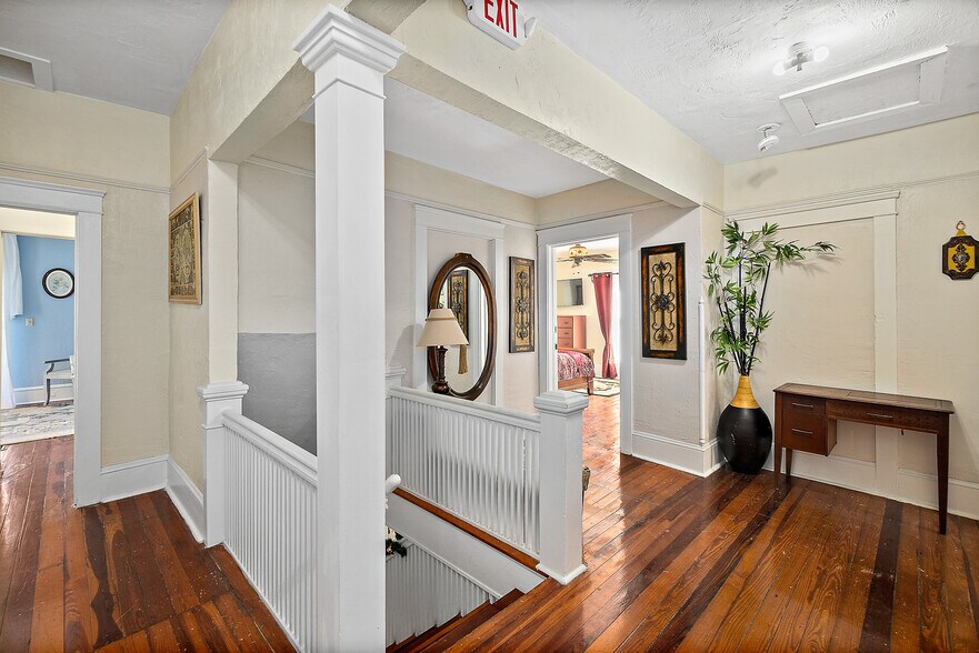 More Photos Of 444 S Beach St, Daytona Beach Hospitality For Sale