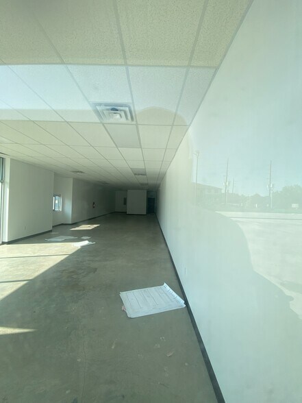 More Photos Of 3014 Barker Cypress rd, Houston Freestanding For Lease