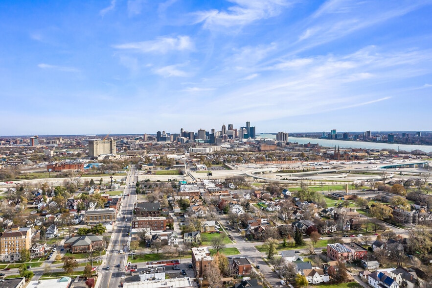 More Photos Of 3959-3971 W Vernor Blvd, Detroit Freestanding For Sale