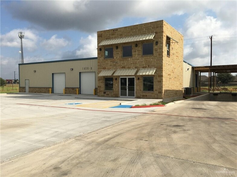 Primary Photo Of 1808 Sharm Dr, Pharr Distribution For Lease