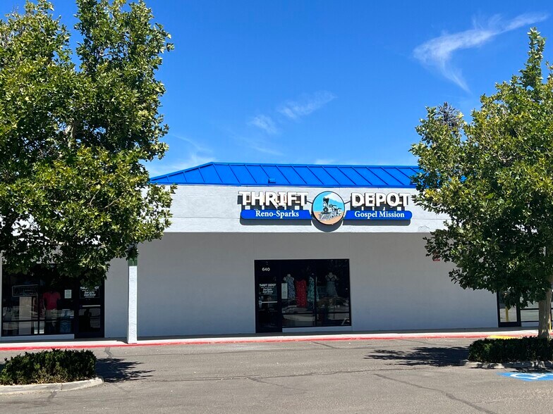 More Photos Of 600-700 E Greenbrae Dr, Sparks Unknown For Lease