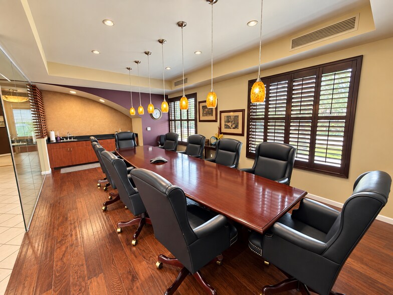 More Photos Of 343 W Roosevelt St, Phoenix Office For Sale