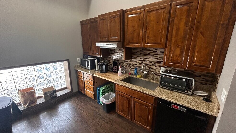 More Photos Of 322 Southwest Blvd, Kansas City Loft Creative Space For Sale