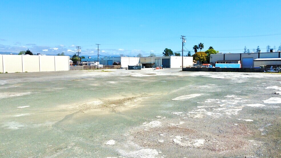 More Photos Of 415 Aldo Ave, Santa Clara Land For Lease