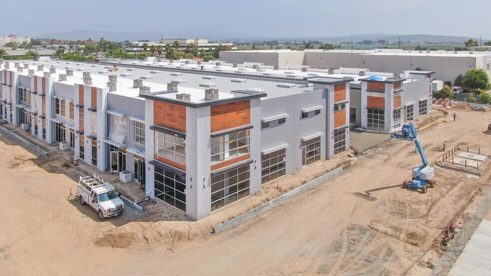 More Photos Of 1400 Graves Ave, Oxnard Distribution For Lease