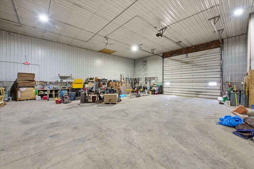 More Photos Of 24104 755th Ave, Albert Lea Warehouse For Sale