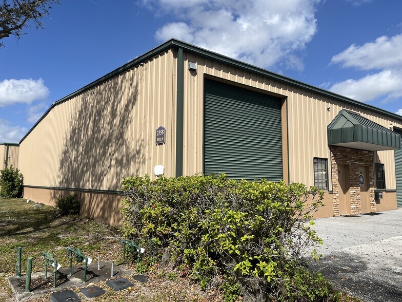 More Photos Of 2306-2390 Old Combee Rd, Lakeland Unknown For Lease