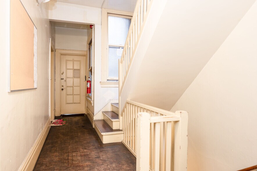 More Photos Of 1073 Bush St, San Francisco Apartments For Sale