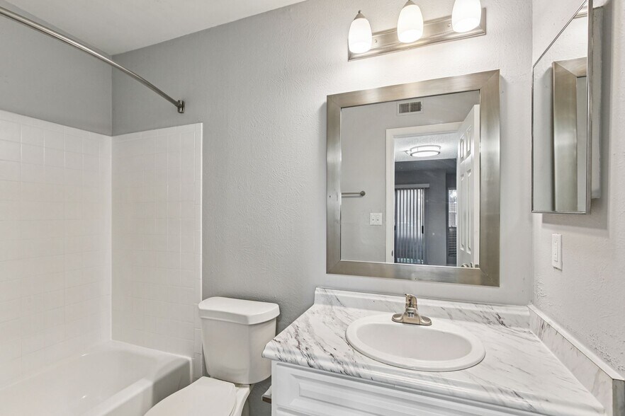 More Photos Of 4610 N Armenia Ave, Tampa Apartments For Sale
