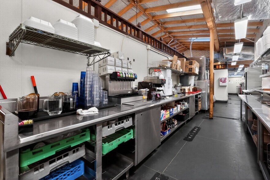 More Photos Of 3301 Capital Blvd, Raleigh Restaurant For Lease