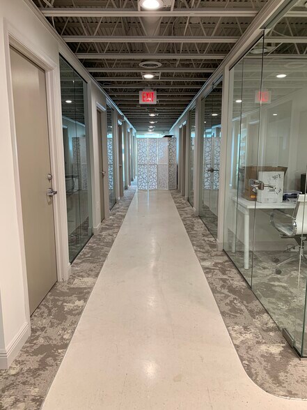 More Photos Of 820 W 41st St, Miami Beach Coworking Space