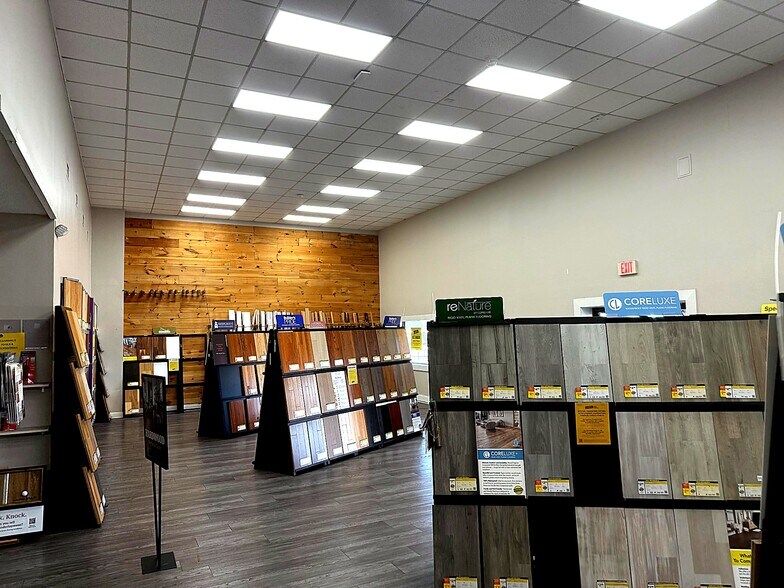 More Photos Of 2227 Gulf Fwy, League City Warehouse For Sale