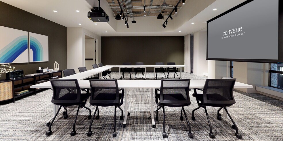 More Photos Of 311 W Monroe St, Chicago Coworking Space