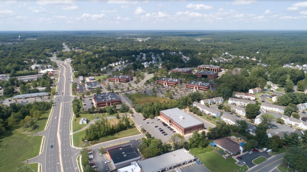 More Photos Of 65 Barrett Heights Rd, Stafford Unknown For Lease