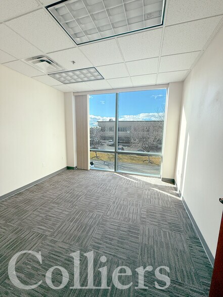 More Photos Of 5660 E Franklin Rd, Nampa Office For Lease