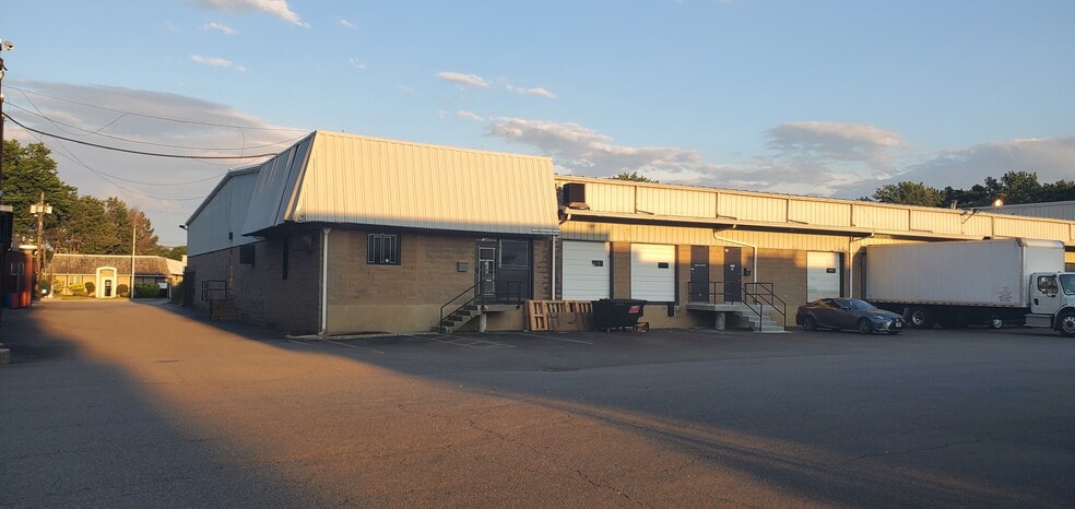 More Photos Of 1 Madison St, East Rutherford Manufacturing For Lease