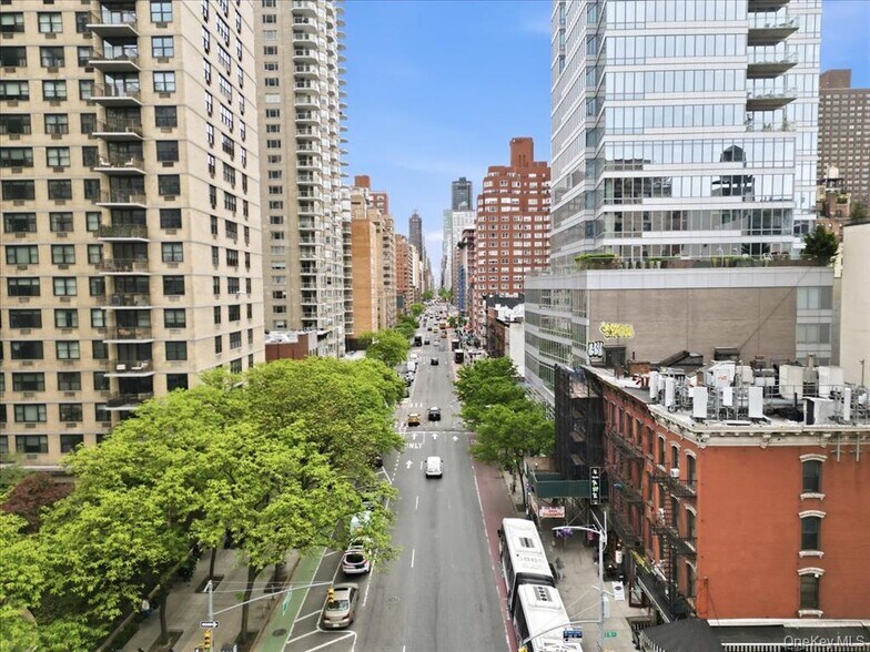 More Photos Of 1435 Second Ave, New York Apartments For Sale