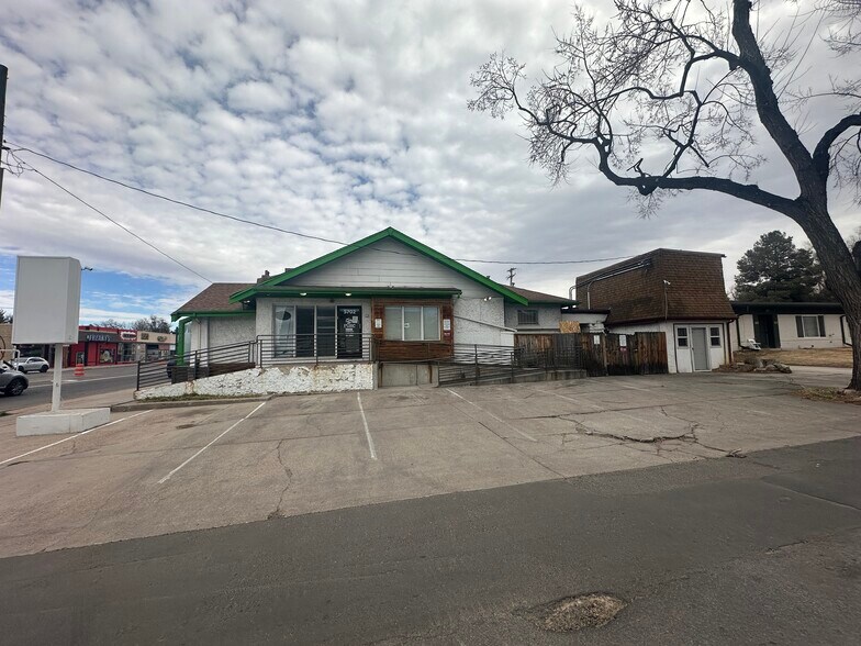 More Photos Of 5702-5704 E Colfax Ave, Denver Storefront Retail Office For Sale