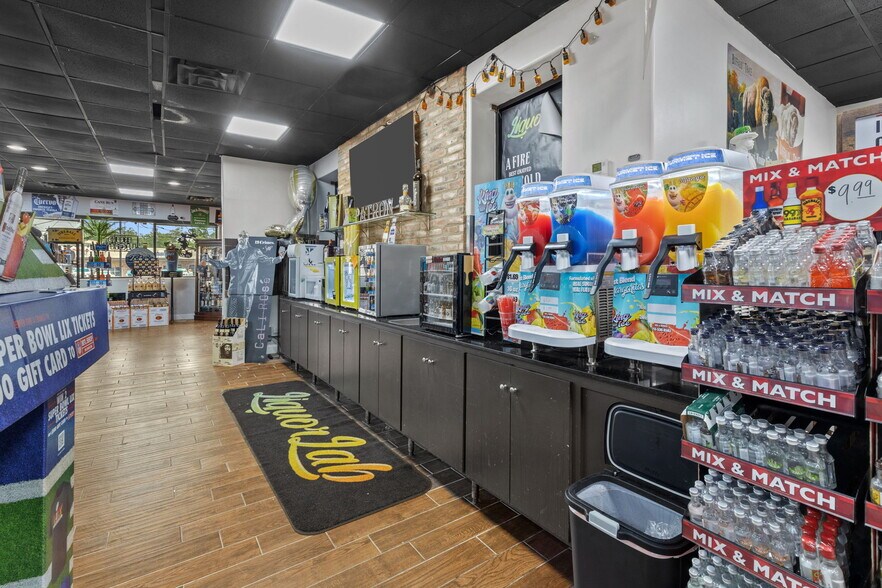 More Photos Of 3800 Ryan St, Lake Charles Storefront For Sale