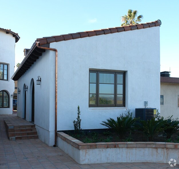 More Photos Of 1403 N El Camino Real, San Clemente Office For Lease