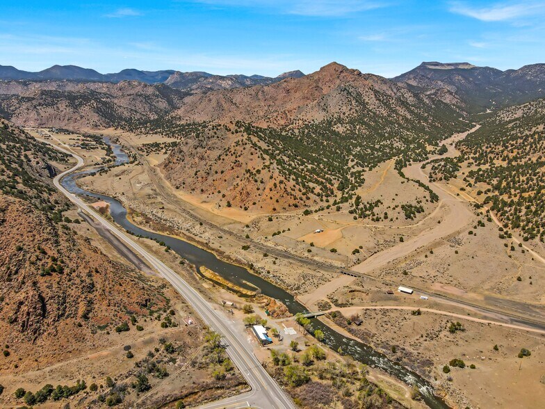 More Photos Of 27077 US Highway 50, Cotopaxi General Retail For Sale