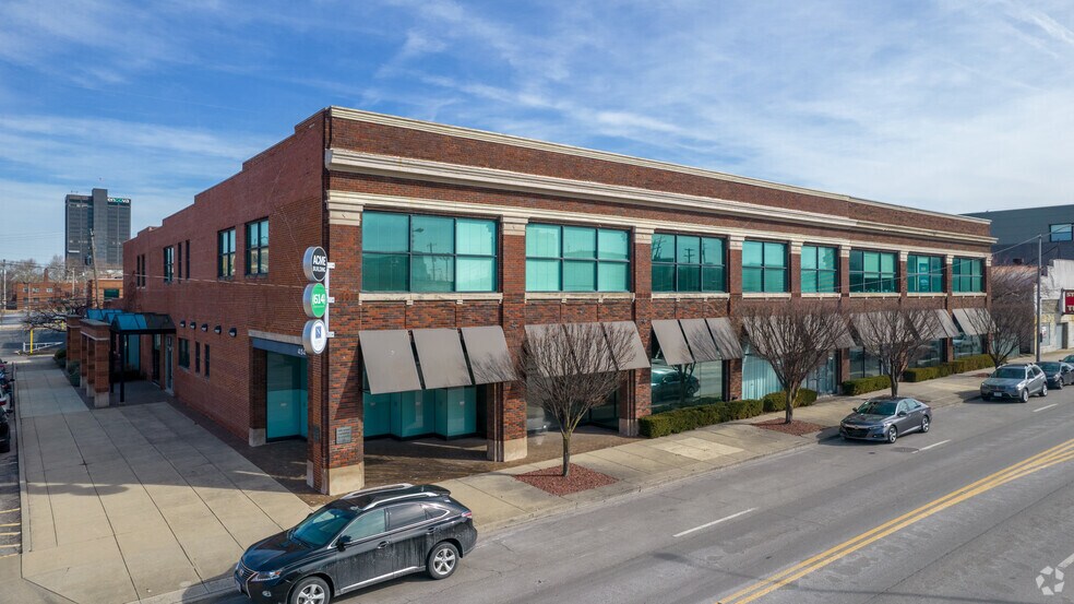 More Photos Of 454-464 E Main St, Columbus Office For Lease