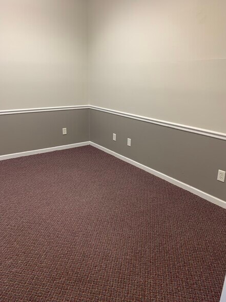 More Photos Of 1566 Union Rd, Gastonia Office For Lease