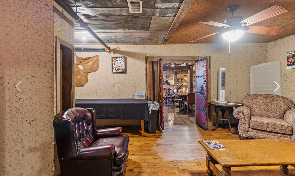 More Photos Of 25911 I-45, Spring Restaurant For Sale