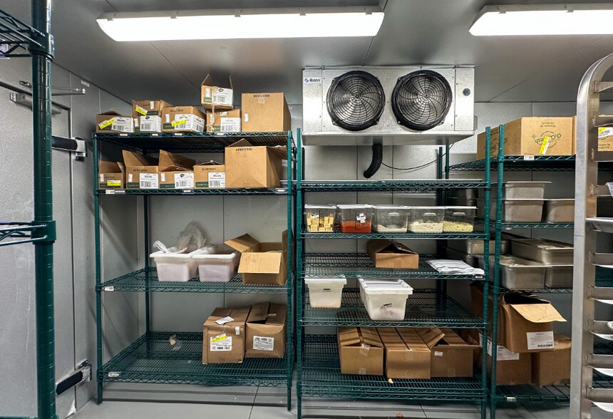 More Photos Of 5120 E Arrowhead Pky, Sioux Falls Fast Food For Sale