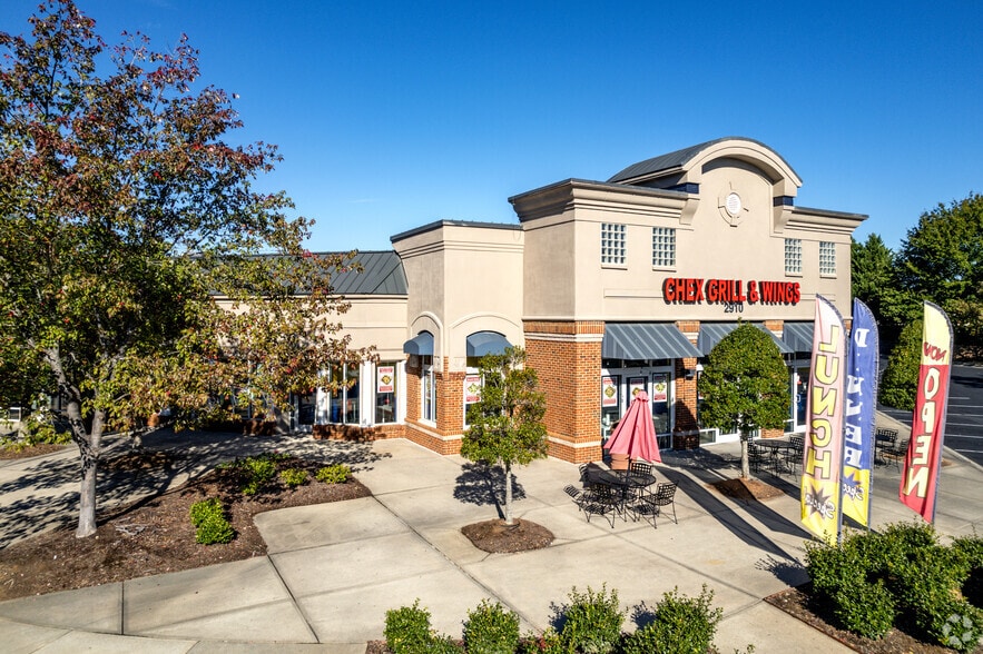 More Photos Of 2910-2918 Mount Holly Huntersville Rd, Charlotte Unknown For Lease