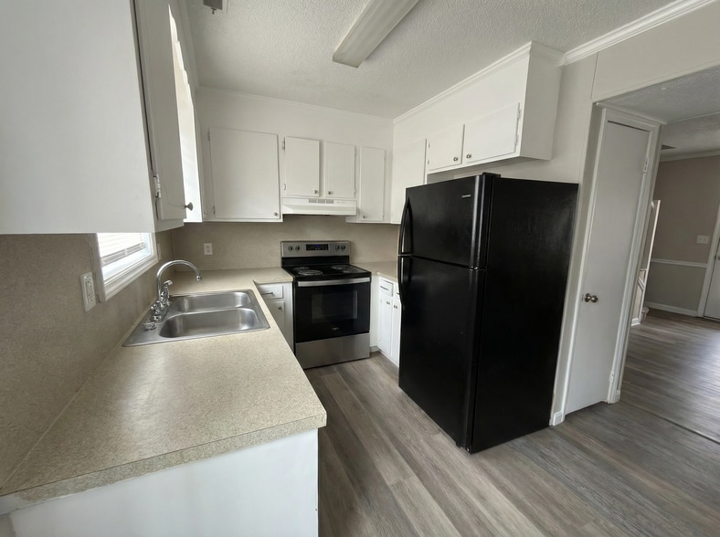 More Photos Of 118 Ethel Dr, Stanley Multifamily For Sale