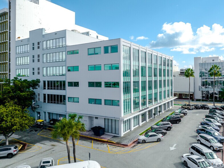 More Photos Of 1674 Meridian Ave, Miami Beach Office For Lease