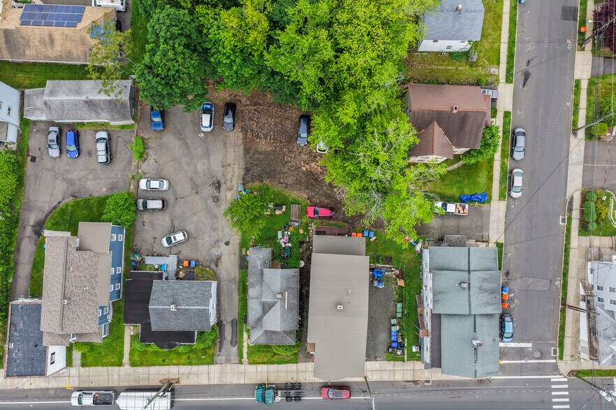 More Photos Of , Meriden Unknown For Sale