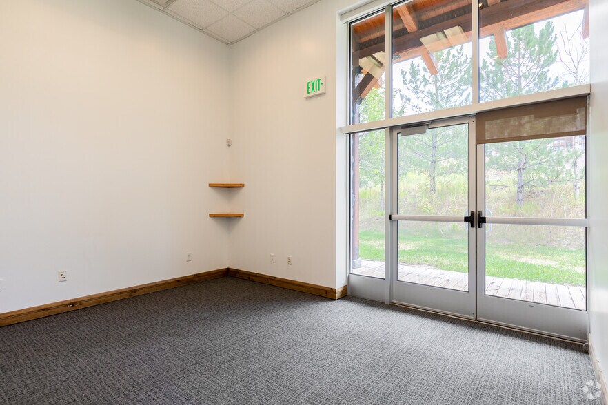 More Photos Of 1790 Bonanza Dr, Park City Office For Sale