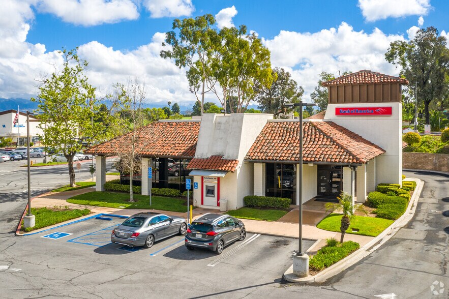 More Photos Of 23601 Moulton Pky, Laguna Hills Medical For Lease