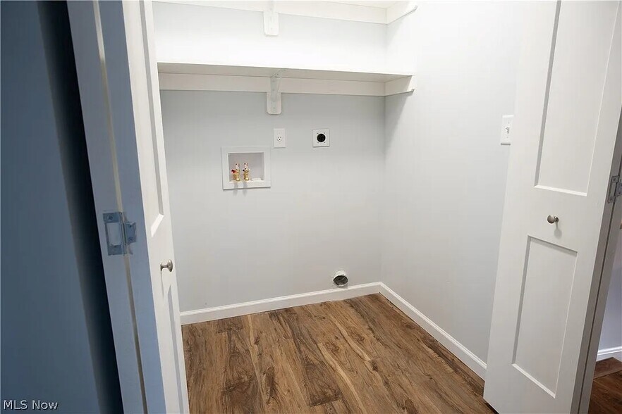 More Photos Of 161 High St, Elyria Apartments For Sale