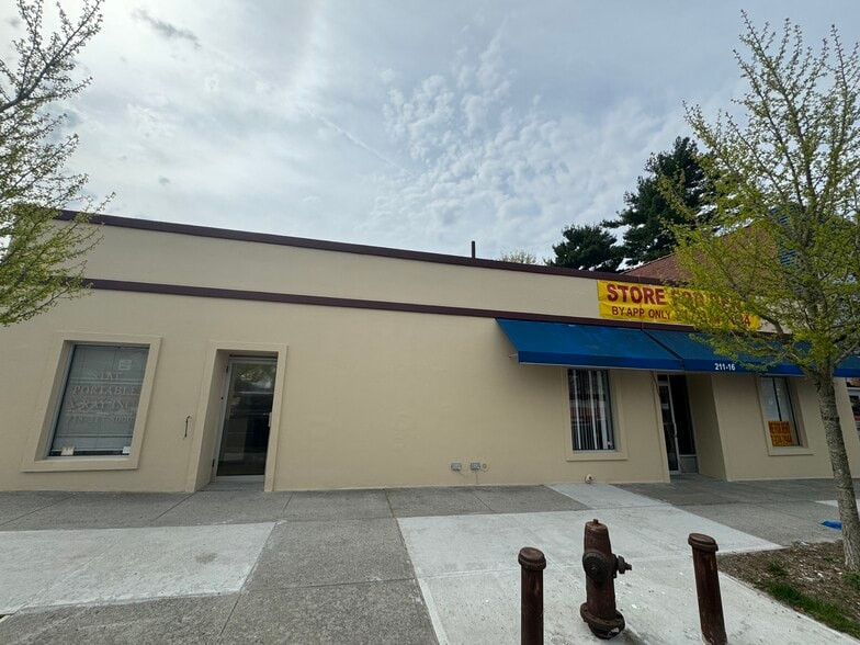 More Photos Of 211-20 Union Tpke, Oakland Gardens Medical For Sale