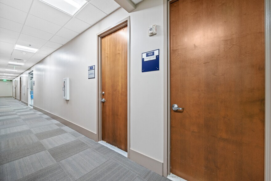 More Photos Of 175 SW 7th St, Miami Medical For Lease