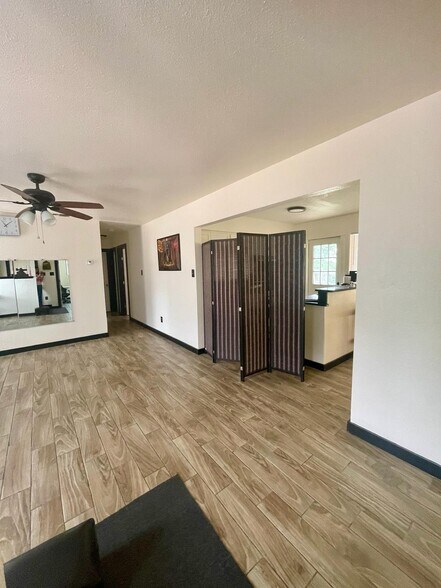 More Photos Of 2905 Blue Ridge Dr, Cedar Park Office Residential For Lease