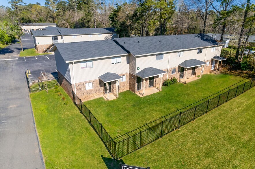 Primary Photo Of 1655 N Atwood Dr, Macon-Bibb Apartments For Sale