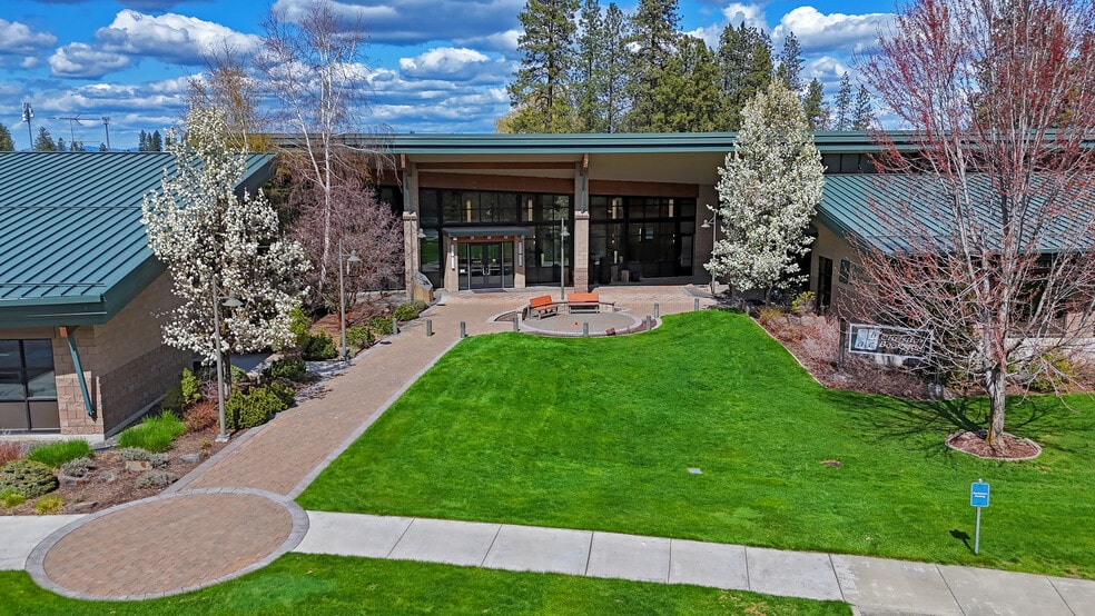 More Photos Of 3715 S Grove Rd, Spokane Industrial For Sale