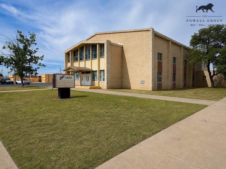 Primary Photo Of 4810 Avenue P, Lubbock Religious Facility For Sale