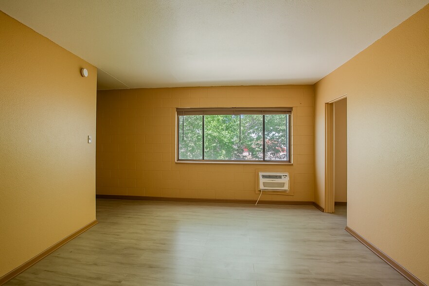 More Photos Of 1220 E Second St, Winslow Apartments For Sale