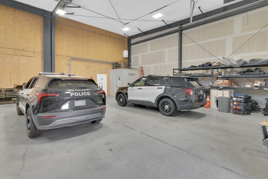 More Photos Of 3510 Combine St, Paso Robles Manufacturing For Lease