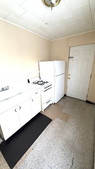 More Photos Of 564 Chili Ave, Rochester Storefront Retail Residential For Sale